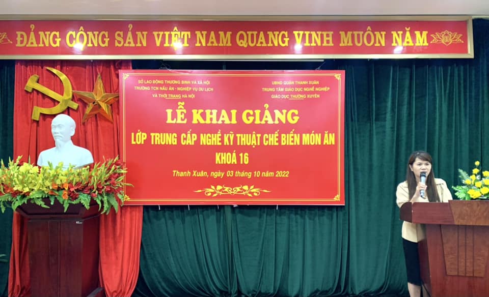 Lễ khai giảng lớp Kỹ thuật chế biến món ăn NA9-K16 - Thanh Xuân