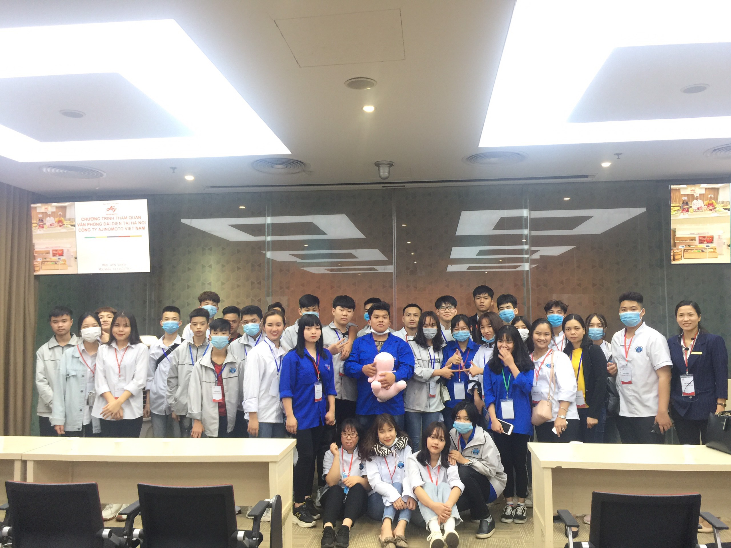 HỌC SINH LỚP NA2-K14 VÀ  PC2-K14 THAM QUAN THỰC TẾ TẠI AJINOMOTO - 3.2021