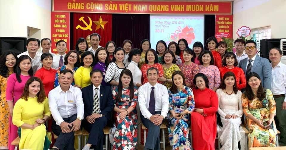 YÊU SAO NGHỀ GIÁO VIÊN