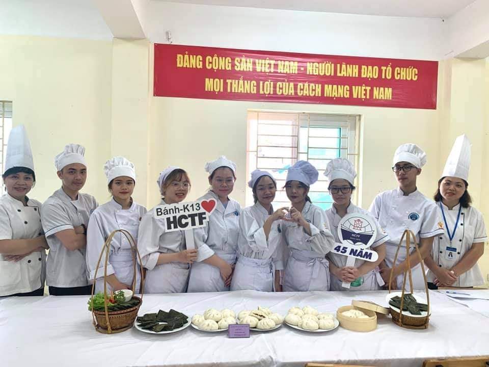 LỚP BÁNH KHOÁ 13 - THI KẾT THÚC HỌC PHẦN  BÁNH Á