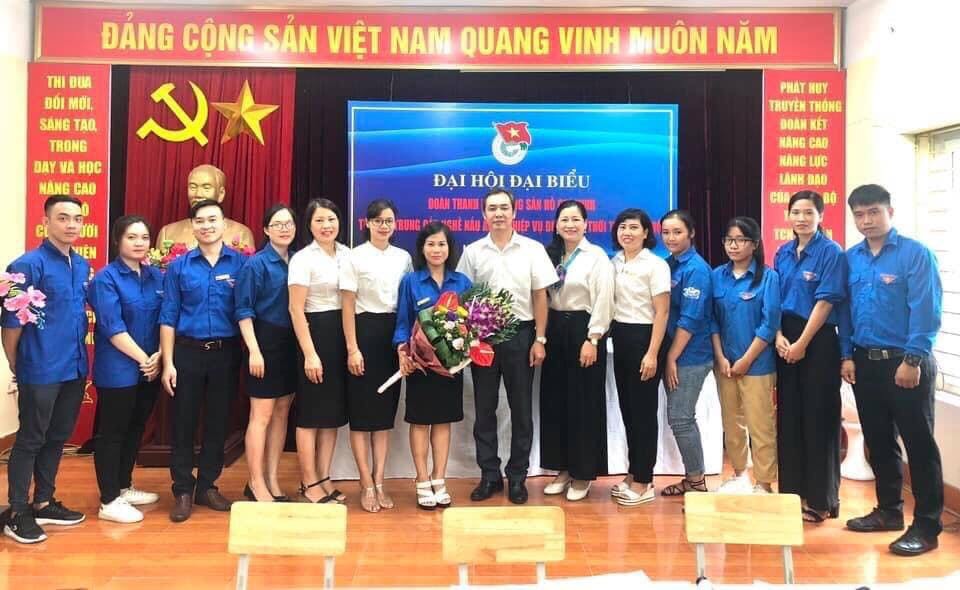 CÙNG NHÌN LẠI CÁC HOẠT ĐỘNG ĐOÀN NĂM HỌC 2020-2021